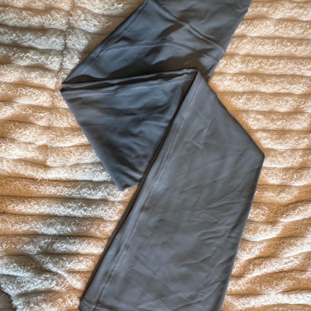 lululemon nulu flared groove pant (tall)